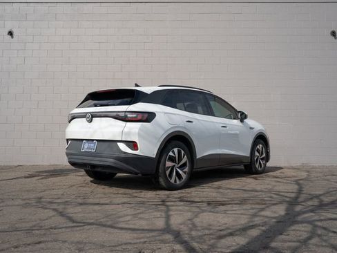 Used 2023 Volkswagen ID.4 Pro image 7