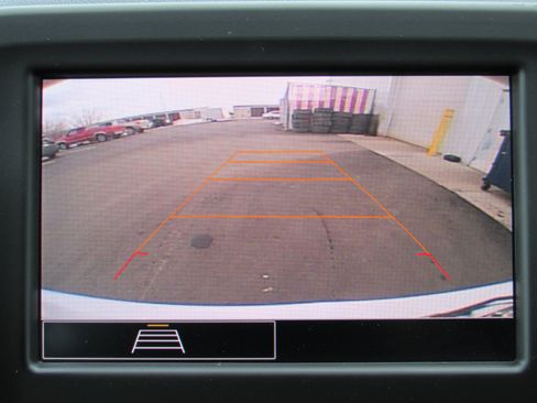 Used 2022 Chevrolet Equinox LT image 19