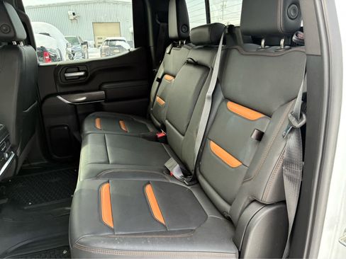 Used 2021 GMC Sierra 1500 AT4 w/ AT4 Premium Package image 12