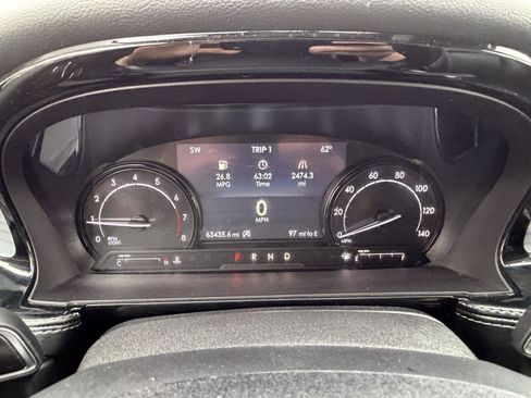 Used 2021 Lincoln Corsair FWD w/ Equipment Group 101A image 18