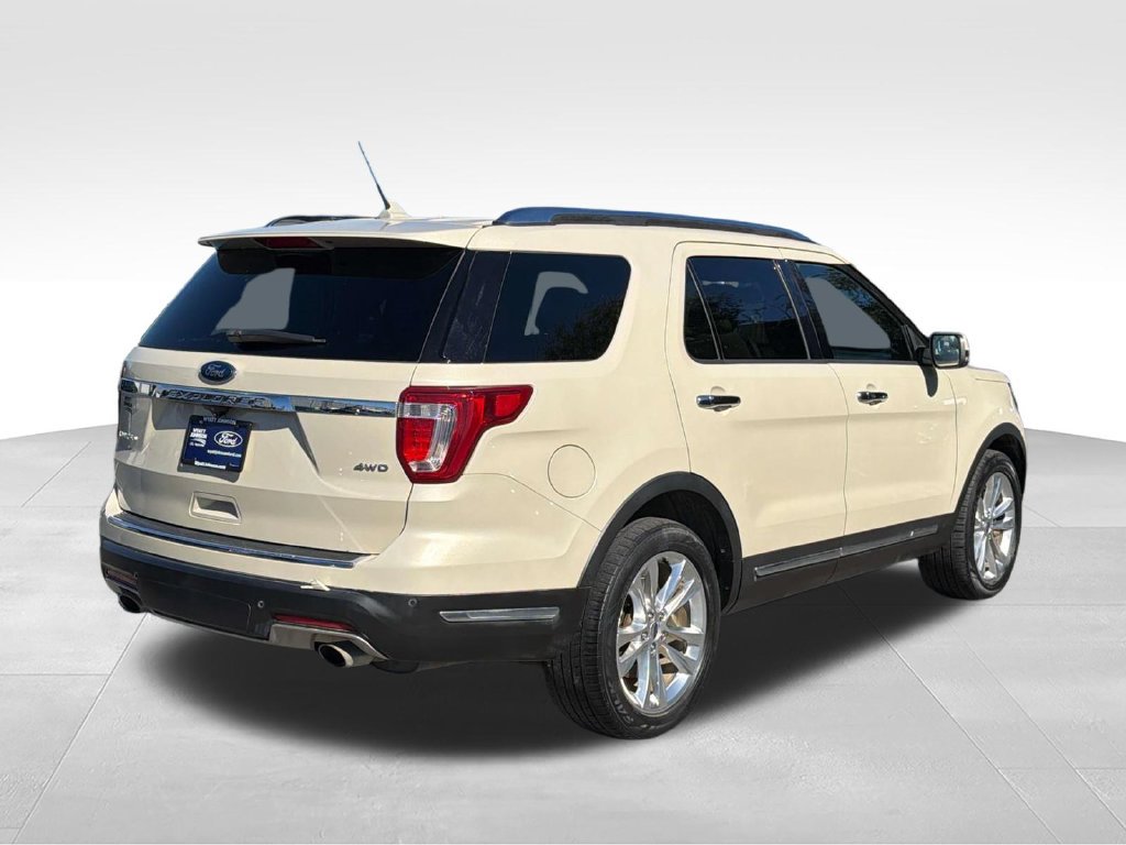 Used 2018 Ford Explorer Limited AWD/4WD image 3