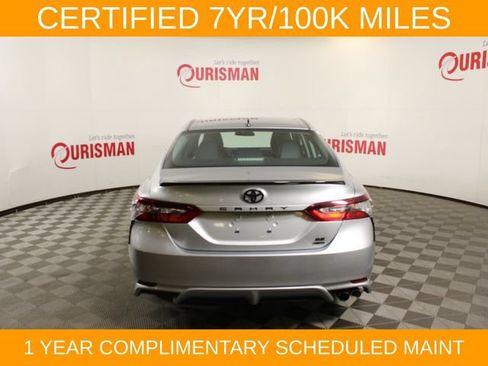Used 2022 Toyota Camry SE AWD/4WD image 6