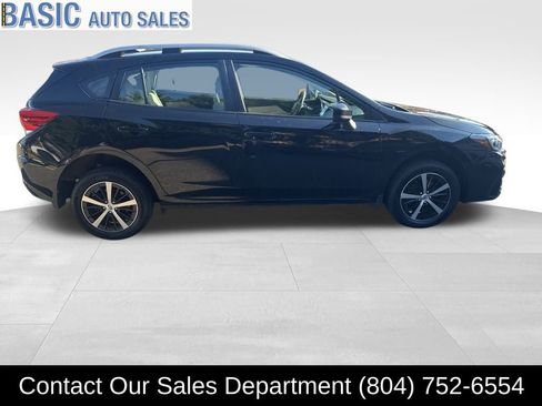 Used 2019 Subaru Impreza 2.0i Premium image 4