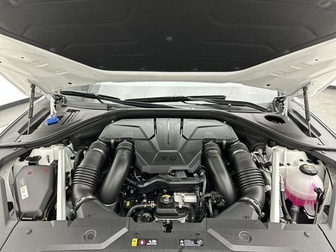 Certified 2026 Genesis GV70 3.5T Sport Prestige AWD/4WD image 26