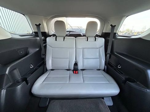Used 2025 Ford Explorer Active w/ Active Comfort Package AWD/4WD image 44
