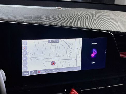 Certified 2023 Kia Niro Wave FWD image 17