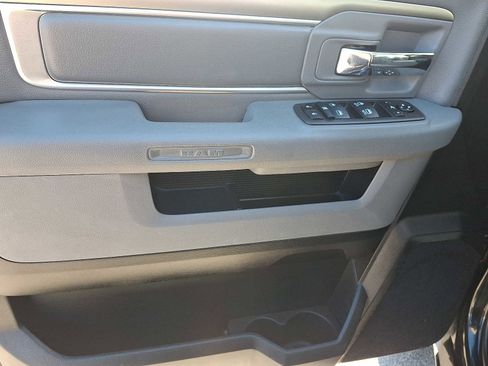 Used 2018 RAM 1500 Big Horn image 13