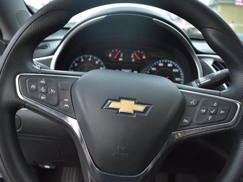 Used 2024 Chevrolet Malibu LT image 15