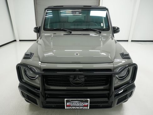 Used 2024 Mercedes-Benz G 550 image 2