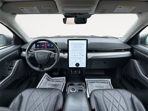 Used 2021 Ford Mustang Mach-E Select image 10