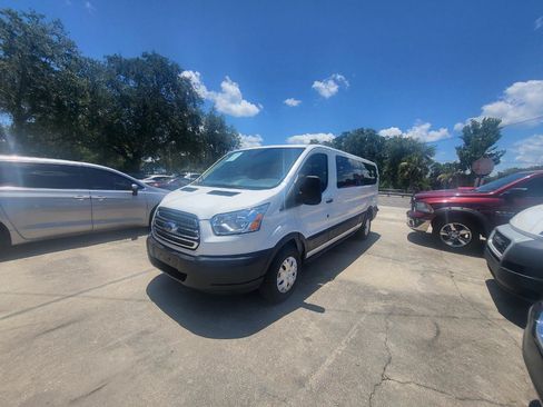 Used 2016 Ford Transit 350 XLT RWD image 26