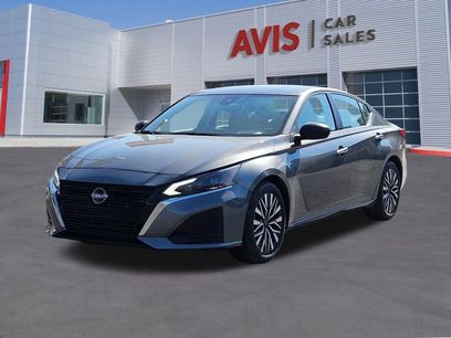 Used 2024 Nissan Altima 2.5 SV