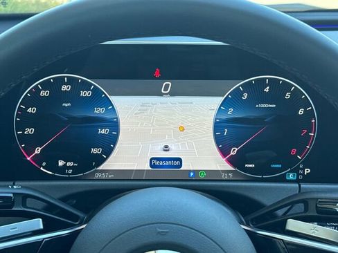 Used 2025 Mercedes-Benz E 350 Sedan image 31