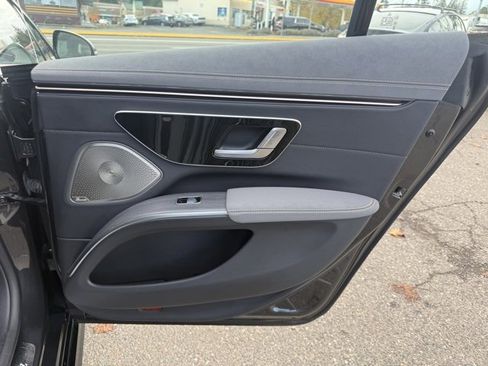 Used 2022 Mercedes-Benz EQS 450+ Sedan image 24