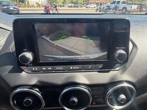 Used 2024 Nissan Sentra S FWD image 30