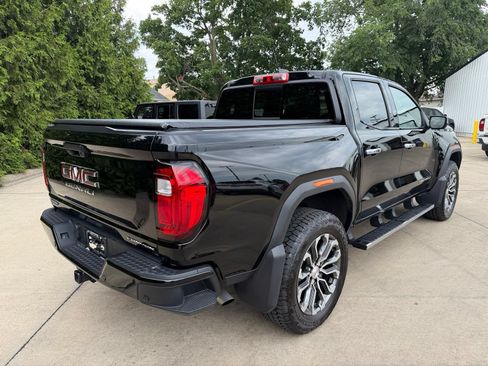 Used 2025 GMC Canyon Denali AWD/4WD image 30