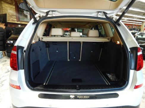 Used 2017 BMW X3 xDrive28i image 7