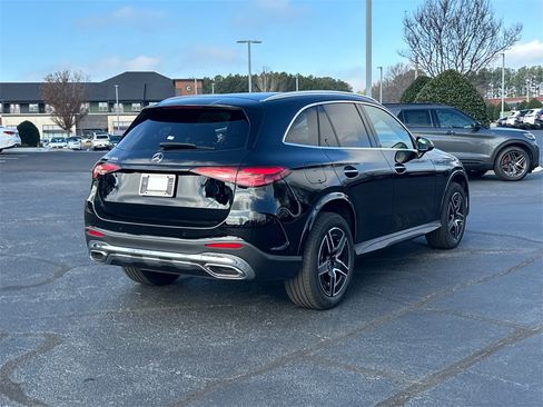 Certified 2025 Mercedes-Benz GLC 300 image 7