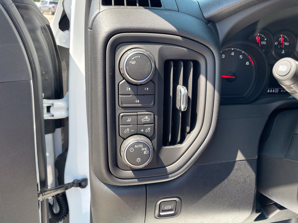 New 2026 Chevrolet Silverado 2500 Custom w/ Custom Convenience Package AWD/4WD image 22