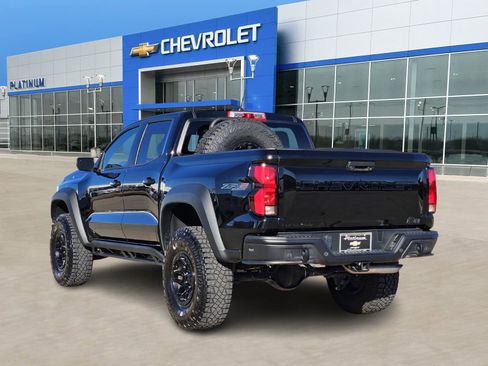 Used 2024 Chevrolet Colorado ZR2 w/ ZR2 Bison Edition image 5