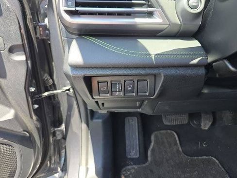 Used 2025 Subaru Outback Onyx Edition AWD/4WD image 34