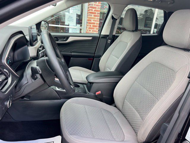 Used 2022 Ford Escape SE w/ Convenience Package AWD/4WD image 12