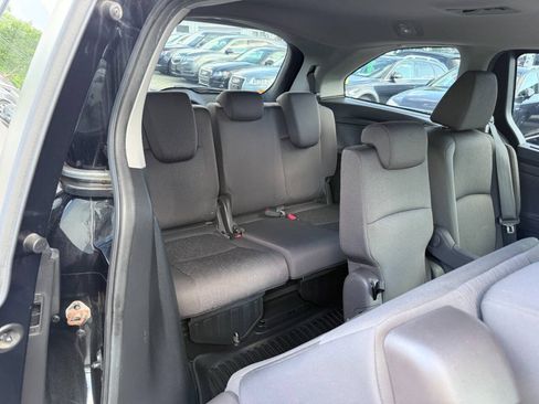 Used 2018 Honda Odyssey EX image 40