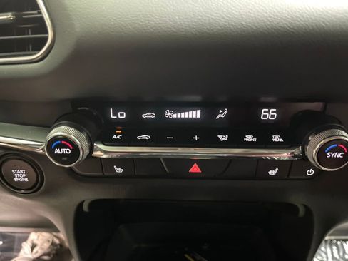 Used 2025 MAZDA CX-30 AWD 2.5 S w/ Preferred Package image 27