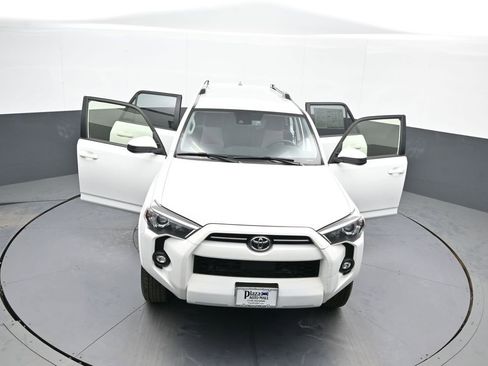 Certified 2024 Toyota 4Runner SR5 image 44