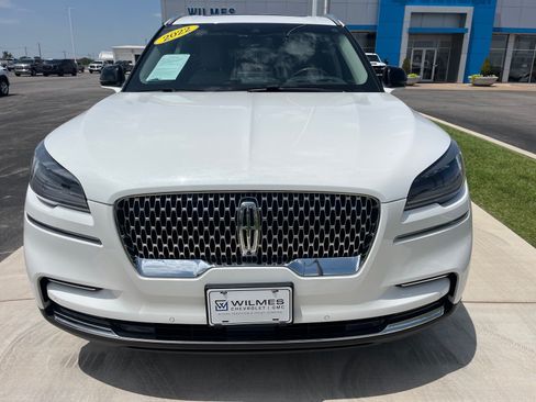 Used 2022 Lincoln Aviator Reserve w/ Equipment Group 201A RWD image 2