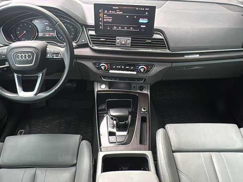 Used 2022 Audi Q5 2.0T Premium w/ Convenience Package image 17
