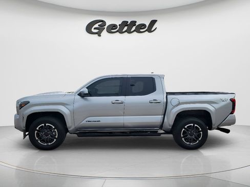 Certified 2025 Toyota Tacoma TRD Sport RWD image 7