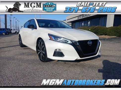 Used 2020 Nissan Altima 2.5 SR image 1