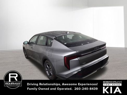 Certified 2025 Kia K4 LXS image 10