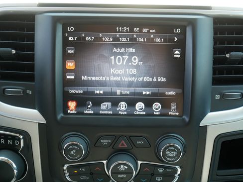 Used 2017 RAM 1500 Big Horn AWD/4WD image 22