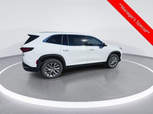 New 2026 Buick Enclave Preferred image 9