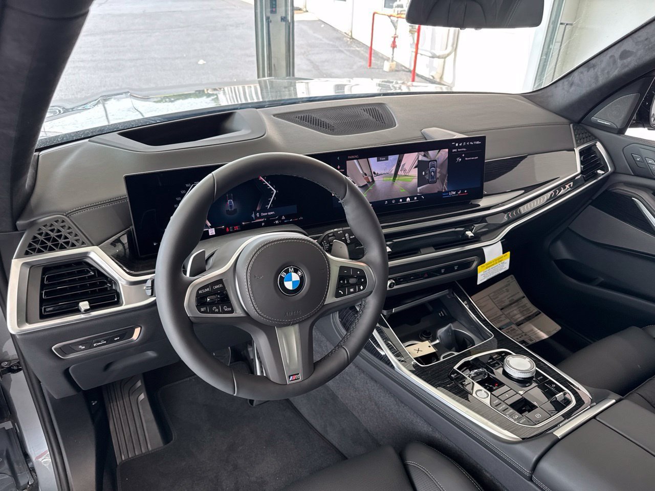 New 2026 BMW X7 xDrive40i w/ Executive Package AWD/4WD image 18