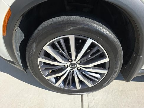 Certified 2023 INFINITI QX60 Sensory w/ Vision Package AWD/4WD image 15