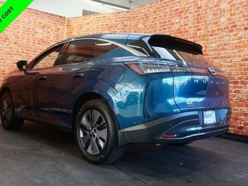 Certified 2025 Nissan Murano SL w/ Cargo Package image 5