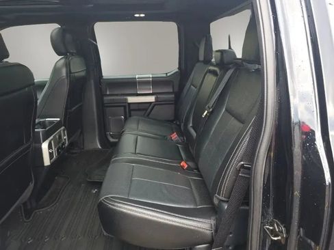 Used 2018 Ford F150 Lariat w/ Equipment Group 502A Luxury AWD/4WD image 6