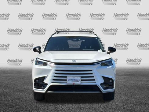 Used 2025 Lexus TX 500h AWD w/ Technology Package image 10