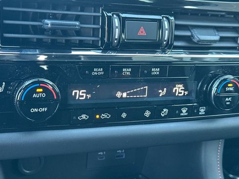 New 2025 Nissan Pathfinder Rock Creek image 25