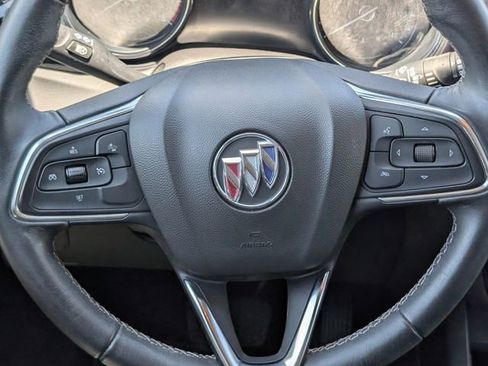 Used 2022 Buick Encore GX Preferred w/ Cold Weather Comfort Package FWD image 13