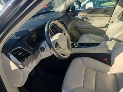 Certified 2024 Volvo XC90 B5 Plus image 8