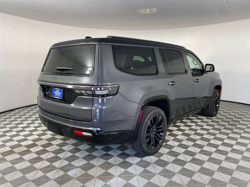 New 2026 Jeep Grand Wagoneer Summit AWD/4WD image 14