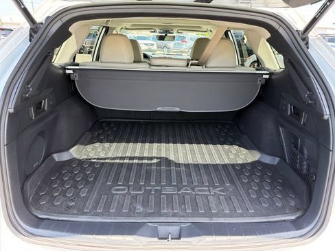 Certified 2024 Subaru Outback Limited AWD/4WD image 29