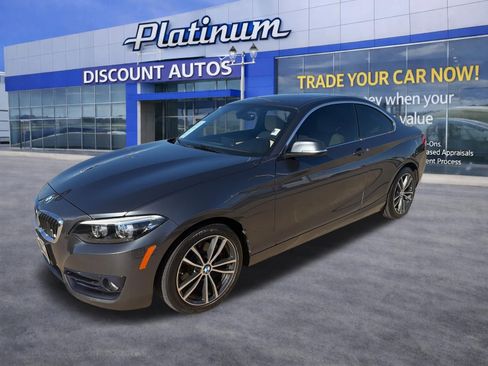 Used 2018 BMW 230i Coupe image 1