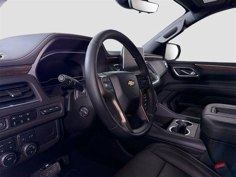 Used 2023 Chevrolet Tahoe High Country image 10