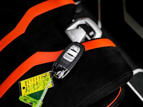 Used 2024 Lamborghini Huracan STO image 58