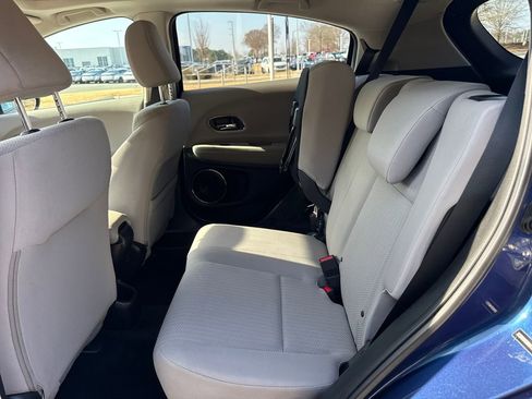 Used 2017 Honda HR-V EX image 30